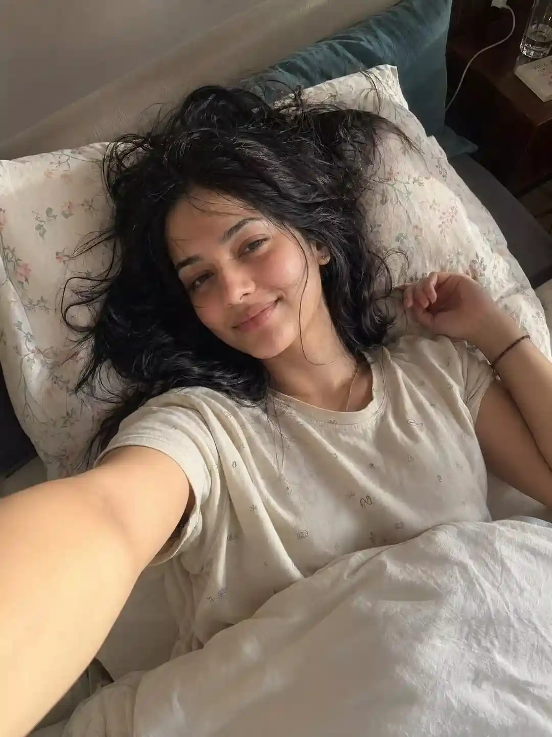 Instagram Selfie Prompt for Girl Aesthetic Copy and Paste