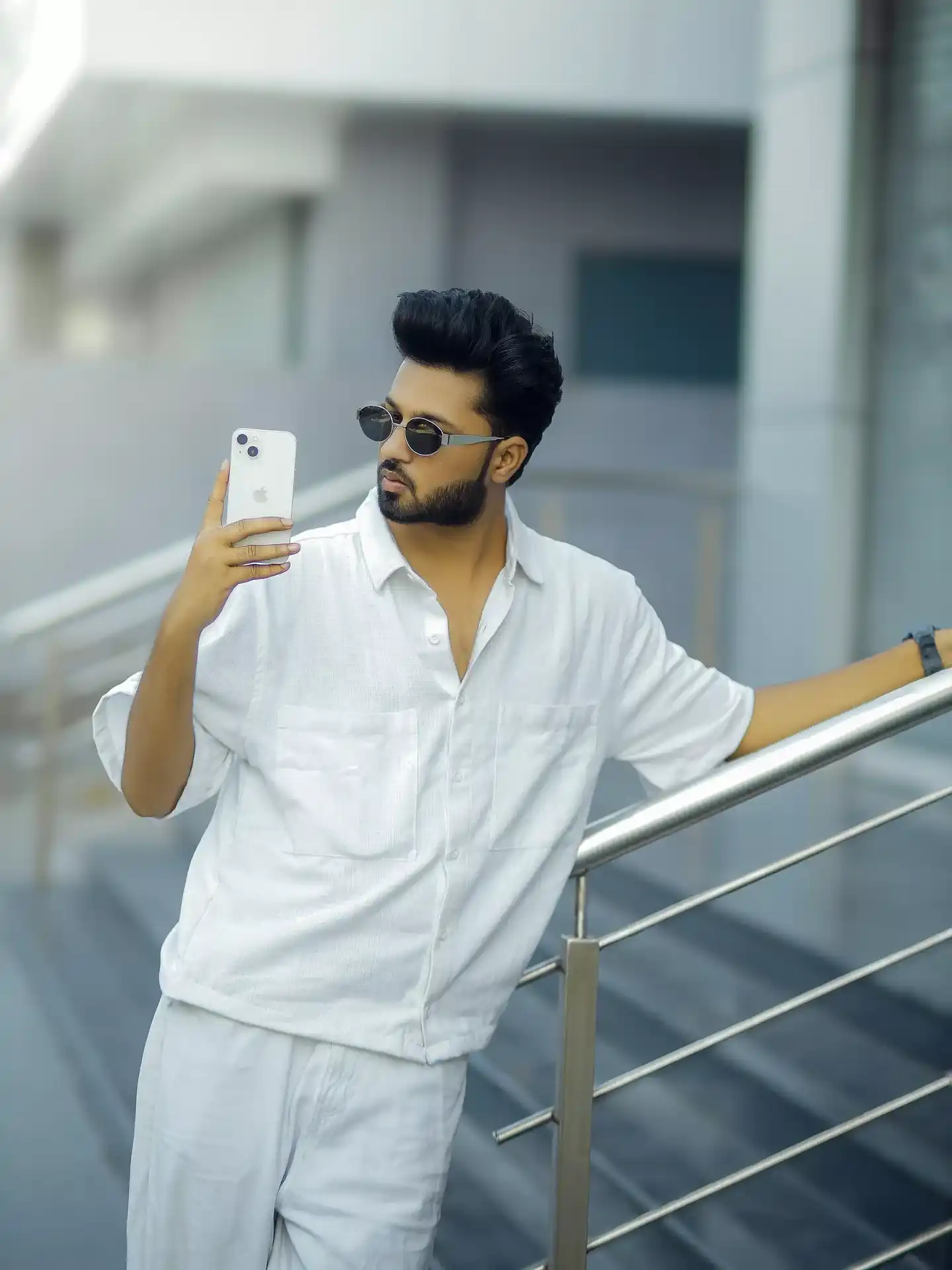 White Shirt Prompt: Men Ke Liye Trending Leader-Style Aur Aesthetic AI Photo Guide