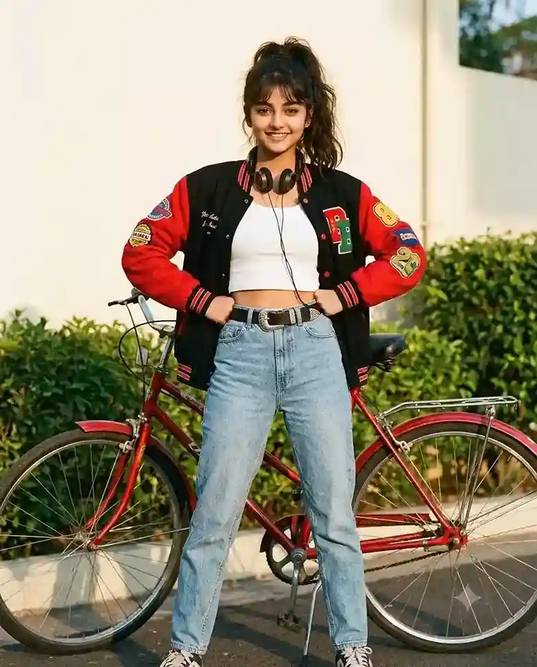 1980s Photo Prompt ChatGPT: Retro & Vintage AI Photo Prompts